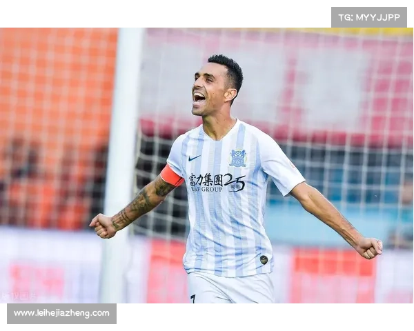 扎哈维退役引发球迷感慨回顾辉煌岁月却留下遗憾与深刻反思